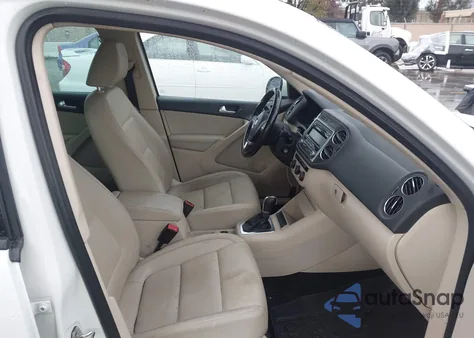 2014 Volkswagen Tiguan Se z USA, uszkodzony, nr VIN WVGAV3AX6EW500683